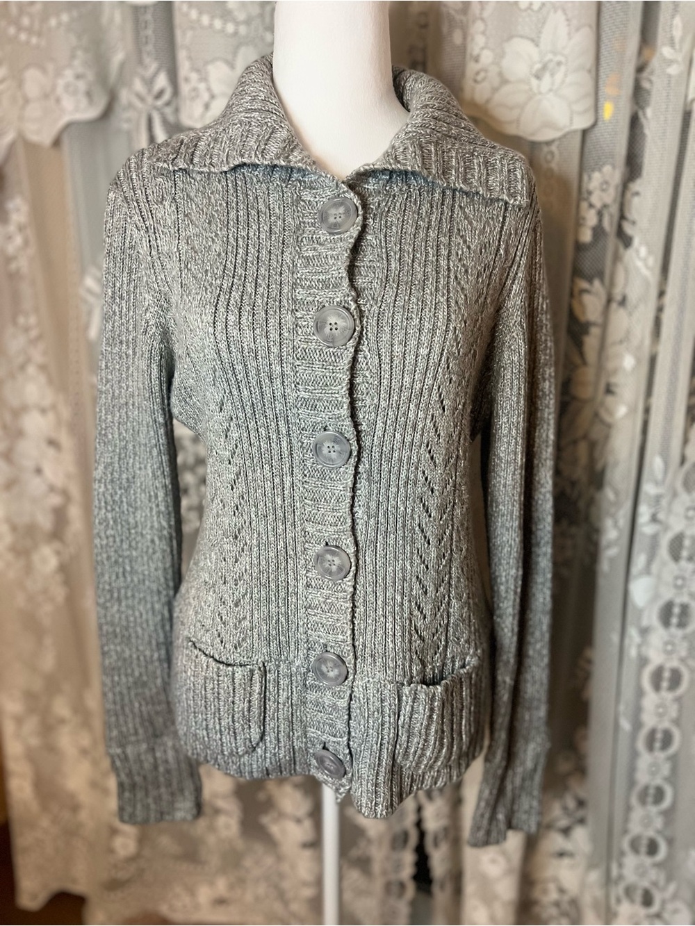 Jessica Gray Ribbed Button-Front Cardigan Sweater Medium